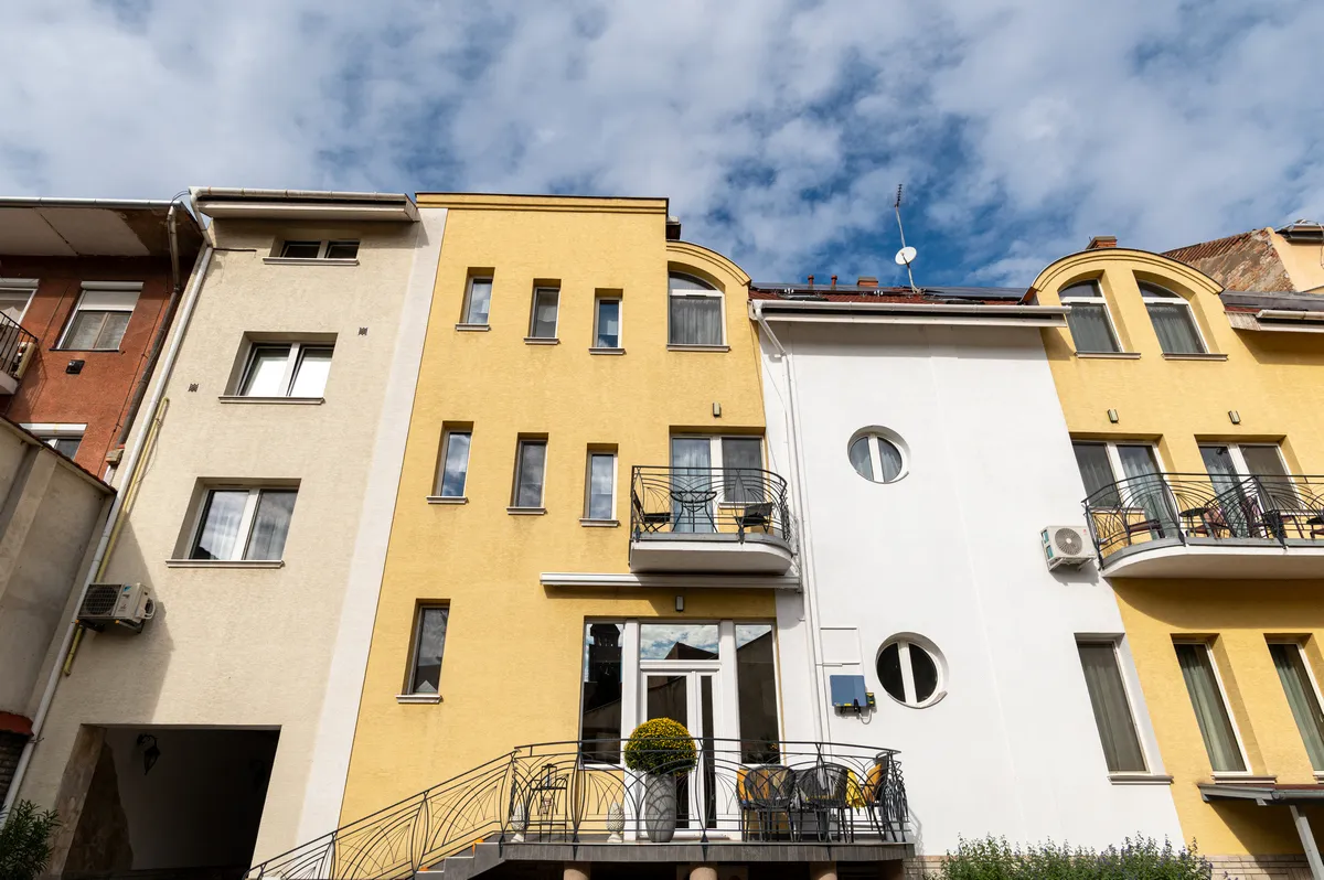 Parkoló Hotel Piano